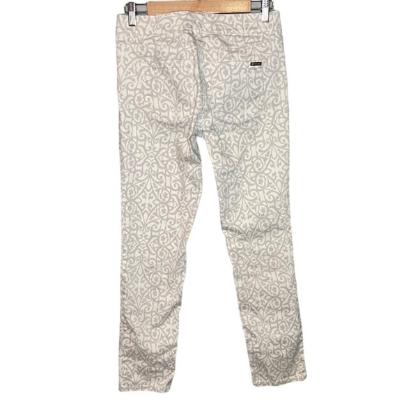 WHBM White House Black Market Scroll Print Slim Ankle Jeans - Picture 3 of 9